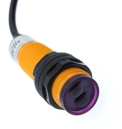 Photoelectric Sensor Switch NPN PNP DC5-36V 30cm Detection Range Adjustable E3F-DS30P1/P2/C2
