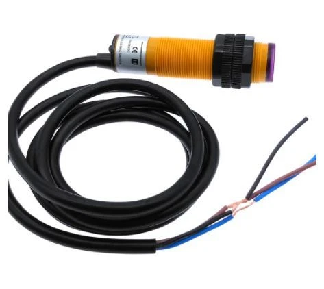 Photoelectric Sensor Switch NPN PNP DC5-36V 30cm Detection Range Adjustable E3F-DS30P1/P2/C2